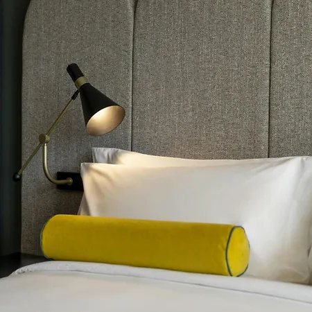 מלון Renaissance Lapa 5*