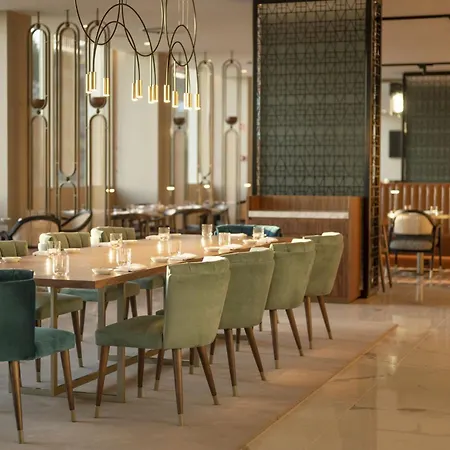Renaissance Lapa Hotel Porto