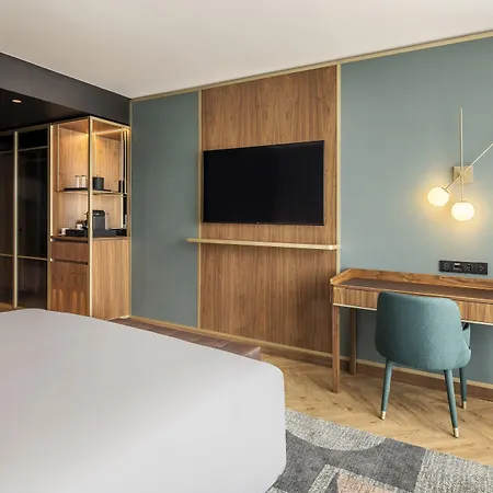 Ξενοδοχείο Renaissance Lapa 5*