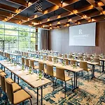 Renaissance Lapa 5* Oporto