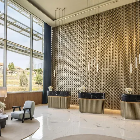 Renaissance Lapa 5* Porto