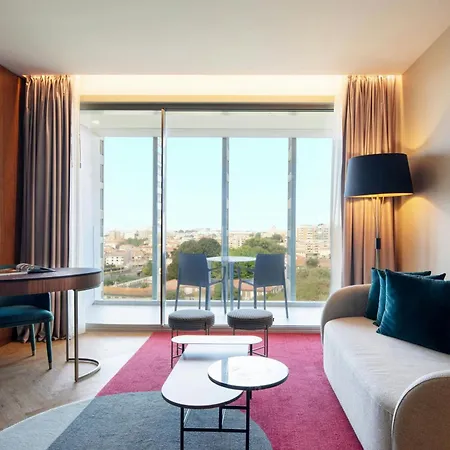 Renaissance Lapa 5*