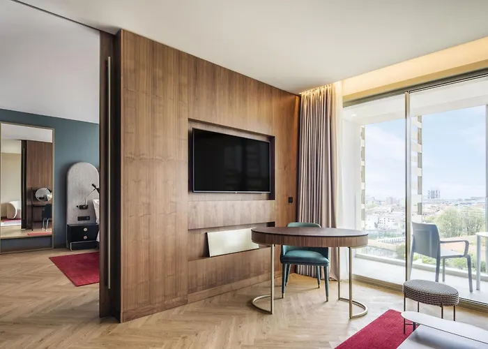 Hotell Renaissance Lapa 5*