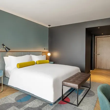 Renaissance Lapa 5*