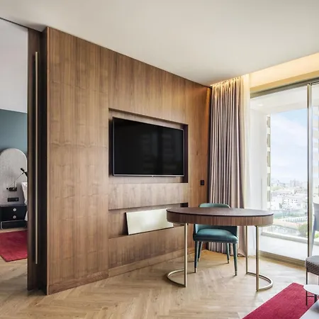 호텔 Renaissance Lapa 5*