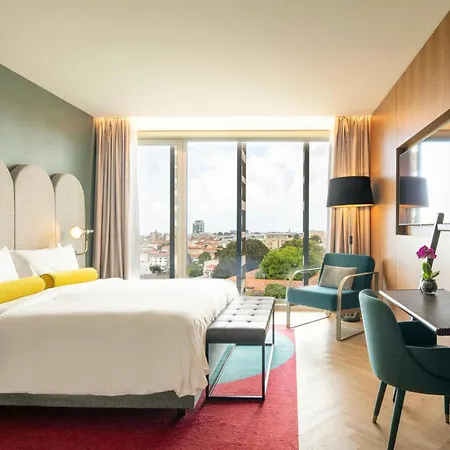 Renaissance Lapa Otel