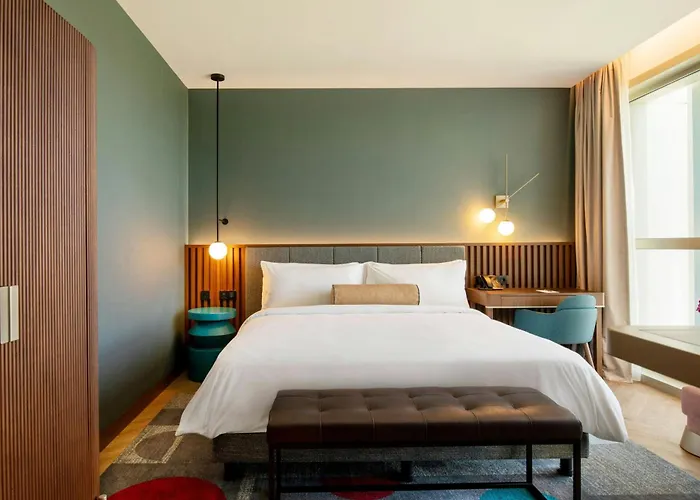 Renaissance Lapa Otel