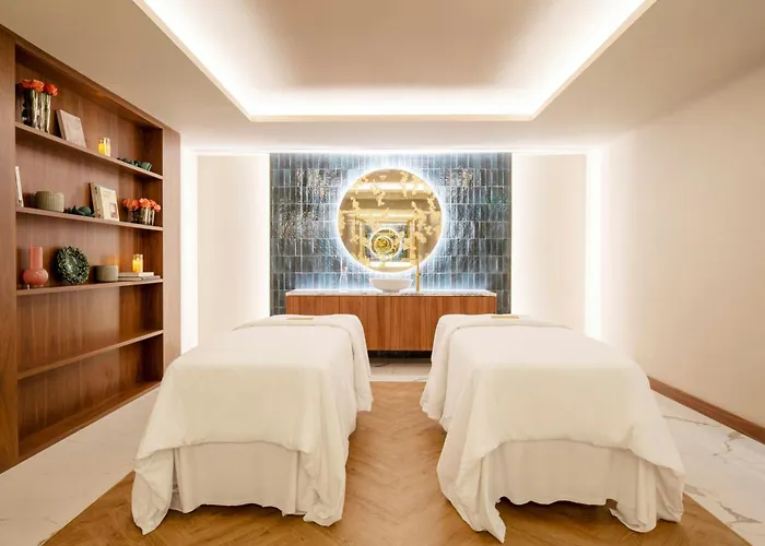 Renaissance Lapa Otel