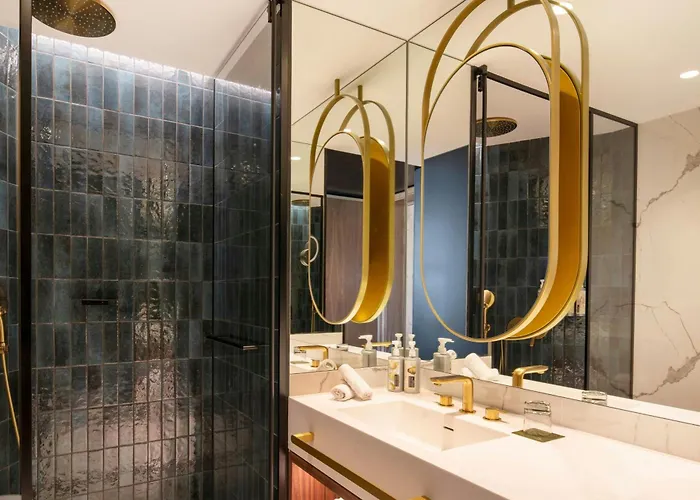 Renaissance Lapa Otel