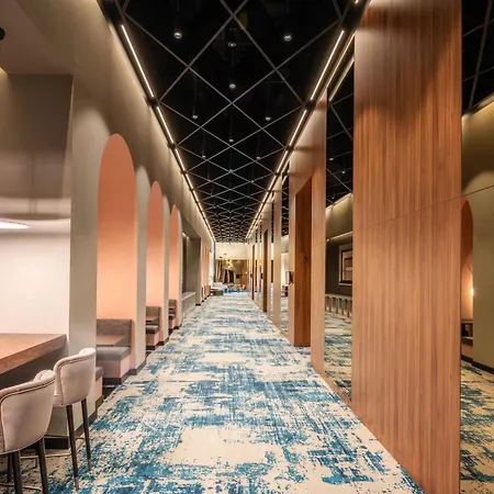 Renaissance Lapa Hotel Porto