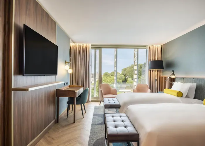 Renaissance Lapa Hotel